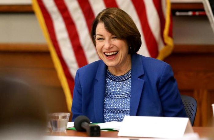 Senator Amy Klobuchar Paid Internship